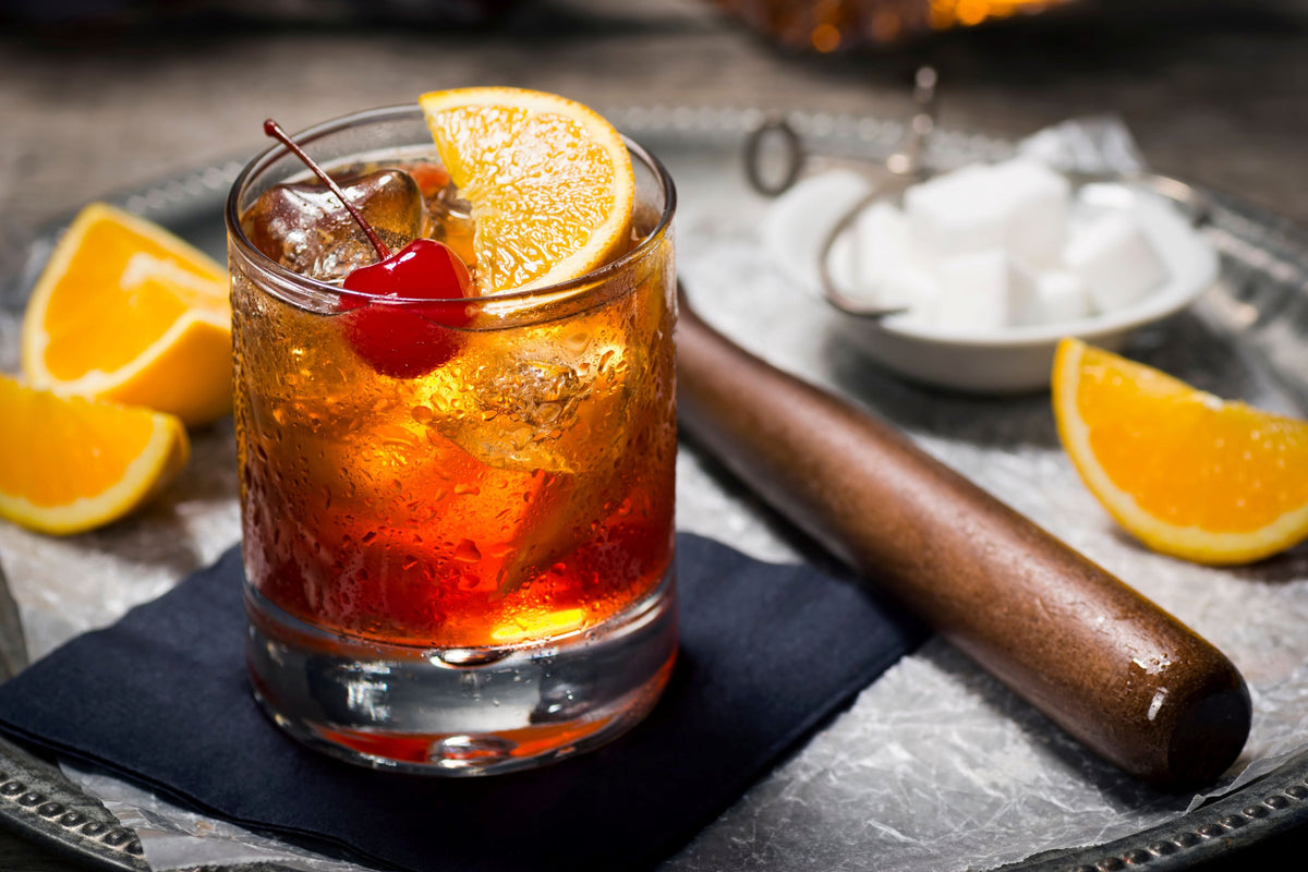 old fashioned cocktail