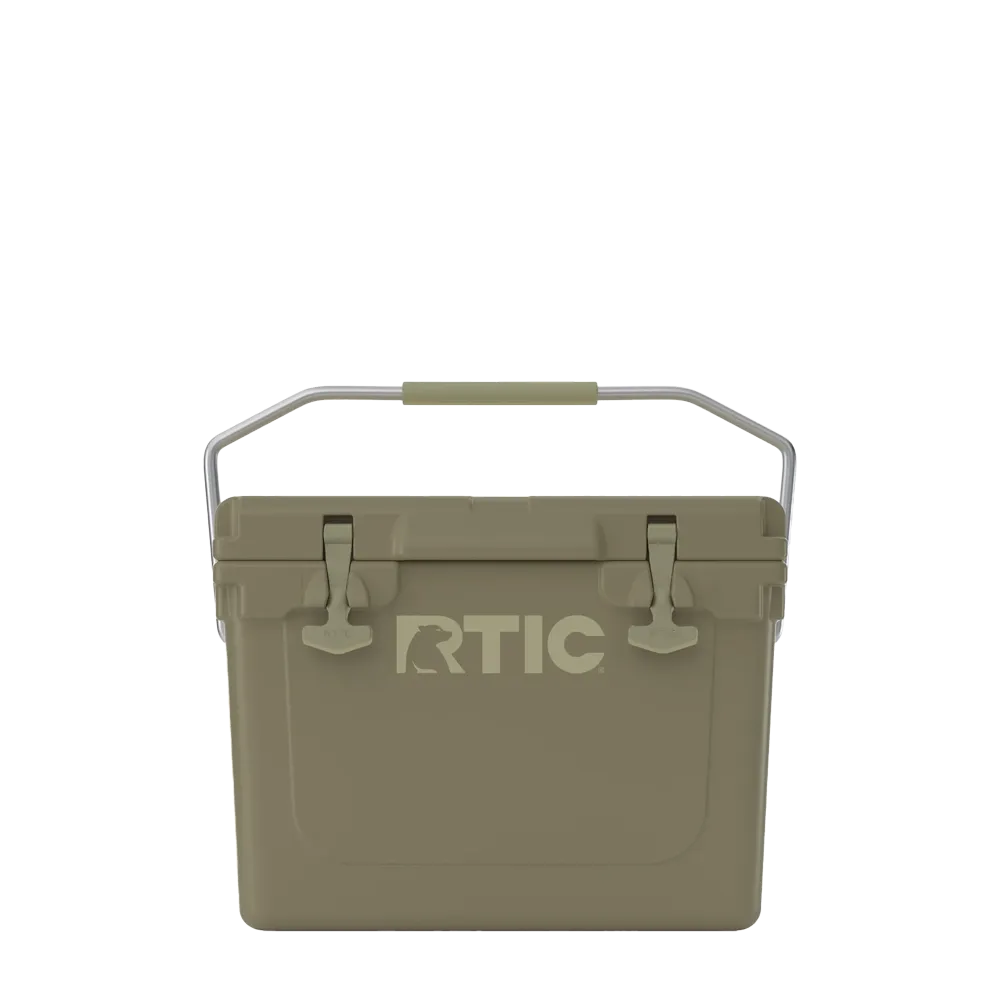 Front customization side of the RTIC Ultra-Tough Cooler 20 qt in Olive