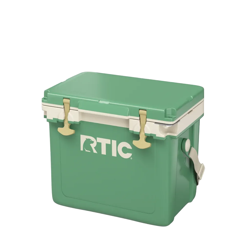 RTIC 22 qt Ultra-Light cooler