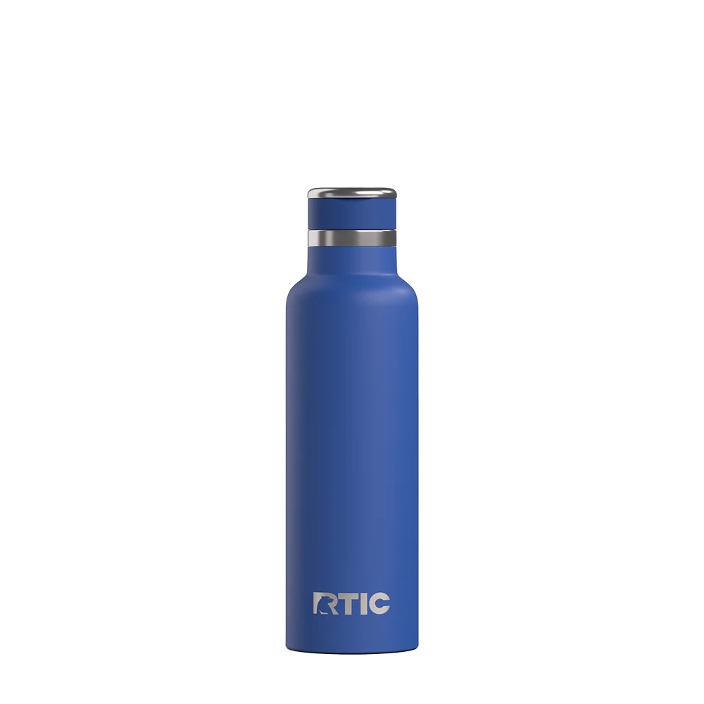 Back customization side of the RTIC Journey Bottle 20 oz in Cobalt