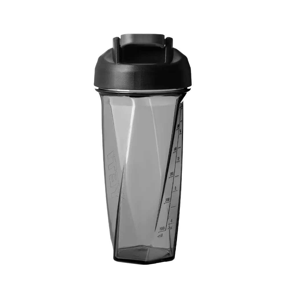 Yeti 27 oz Yonder Shaker Bottle