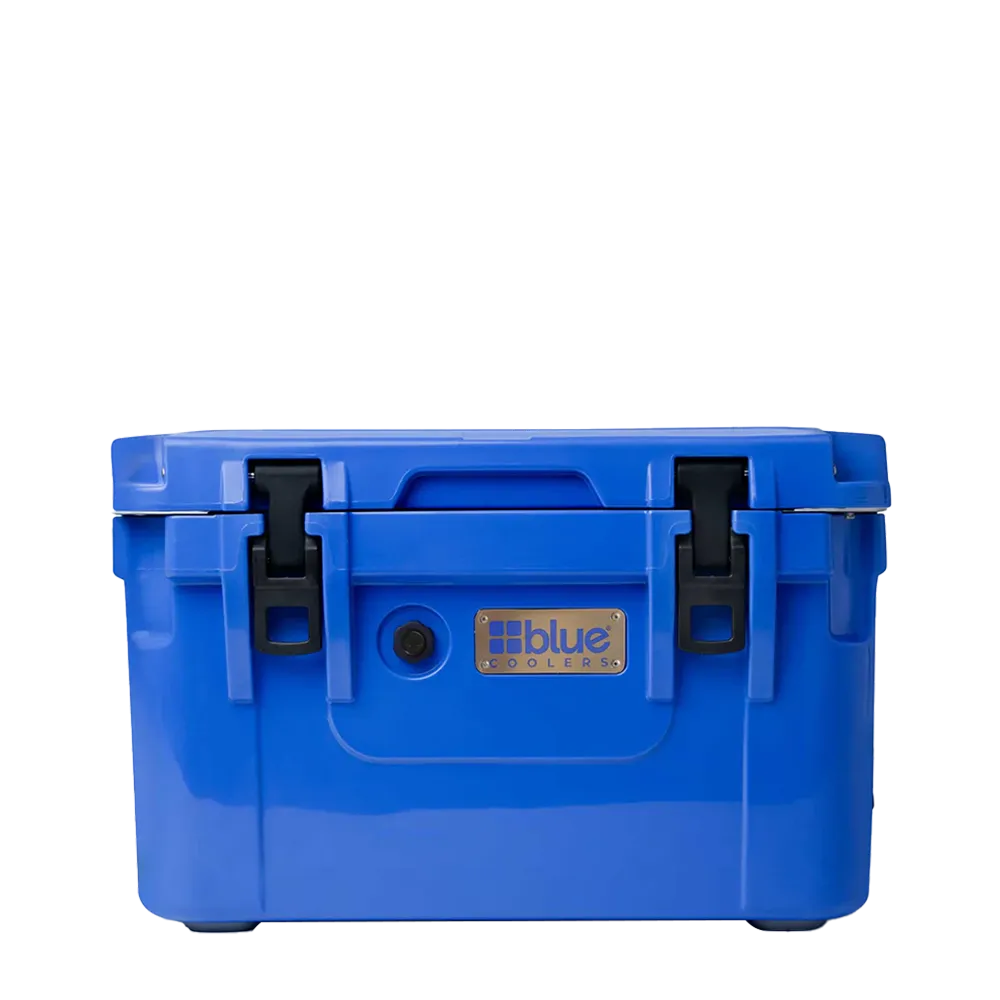 Blue Cooler 10 day 30 quart cooler in Blue 