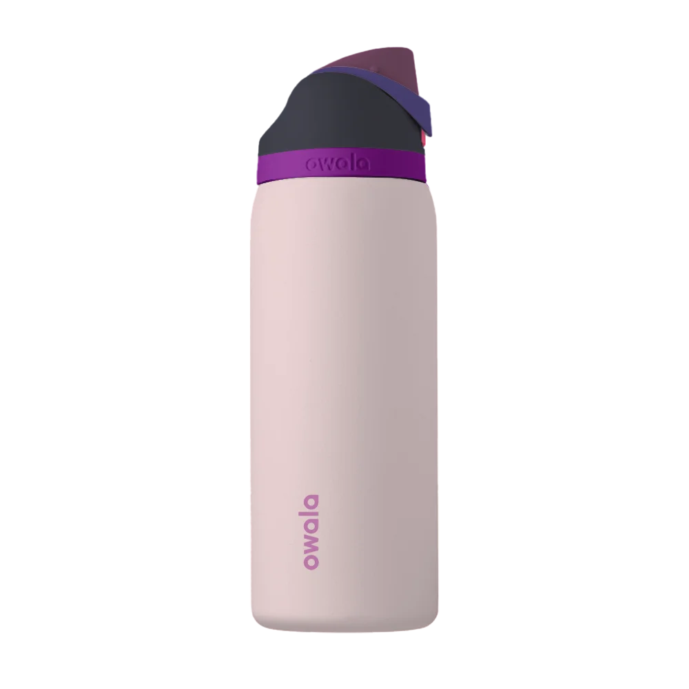 Back customization side of the Owala Freesip 32 oz in Dreamy Field 