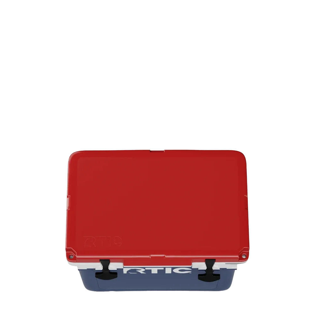 Lid customization side of the RTIC Ultra Light Cooler 22 qt in Patriot 