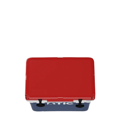 Lid customization side of the RTIC Ultra Light Cooler 22 qt in Patriot 