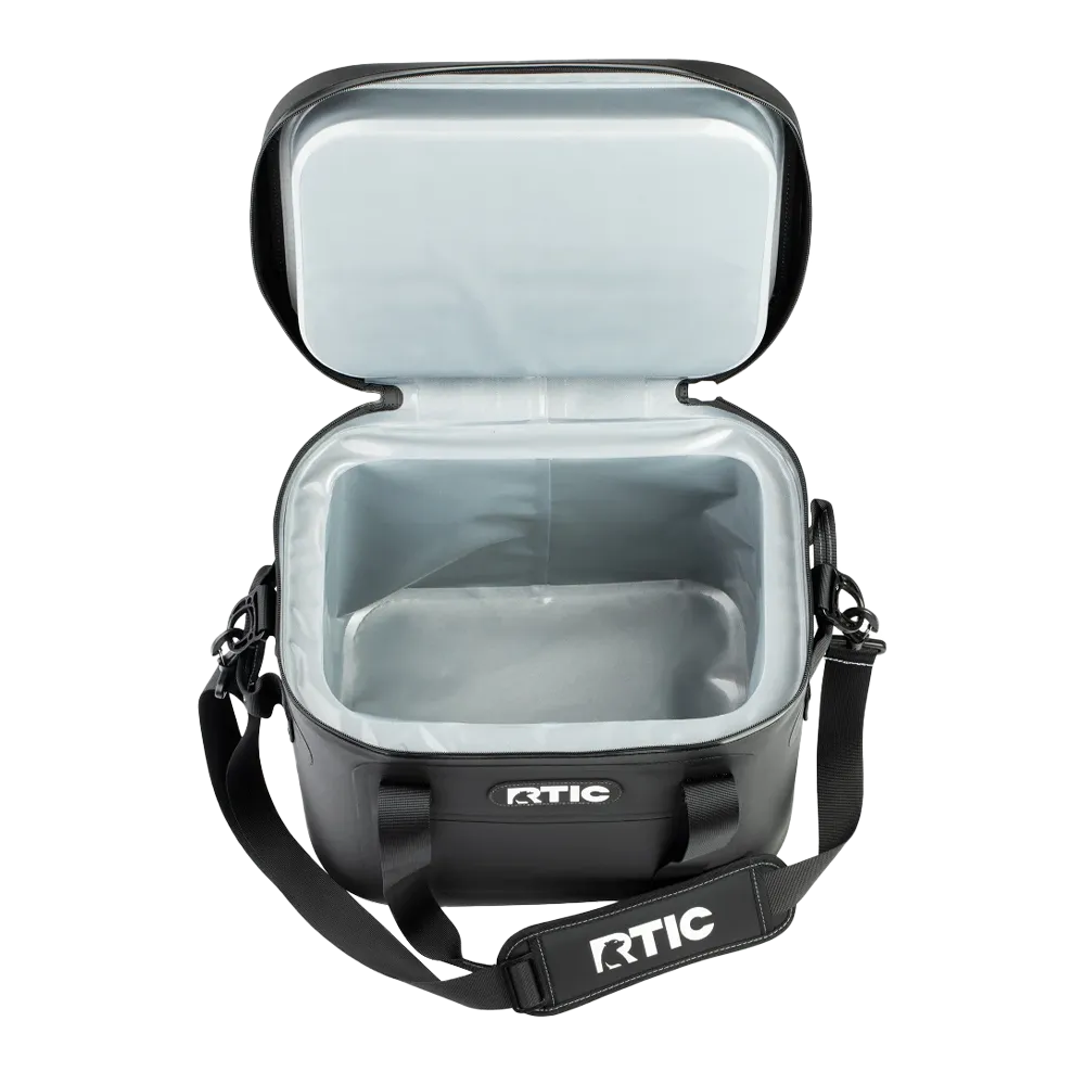 RTIC Ultra-Tough Cooler 30 Can
