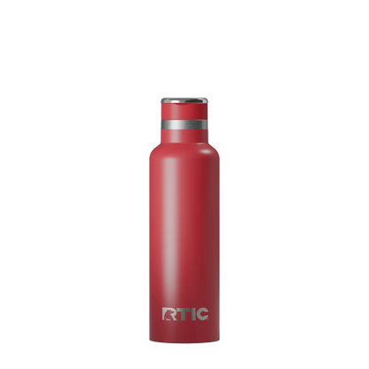 Back customization side of the RTIC Journey Bottle 20 oz in Flag Red 