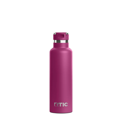 Back customization side of the RTIC Journey Bottle 20 oz in Very Berry 