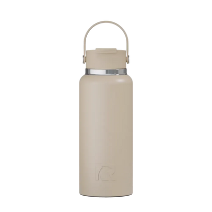 Front customization side of the RTIC Outback Bottle 32 oz in Beach 