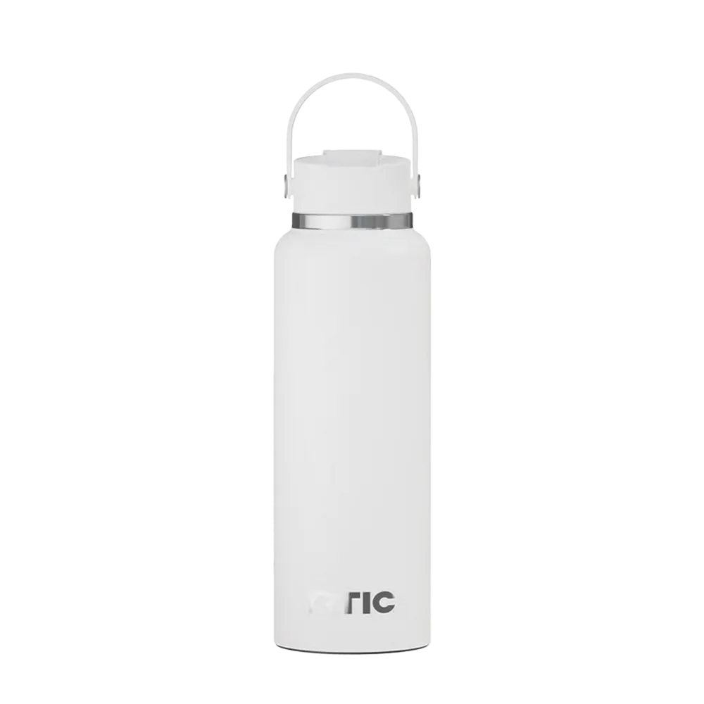 Back customization side of the RTIC Outback Bottle 40 oz in White 