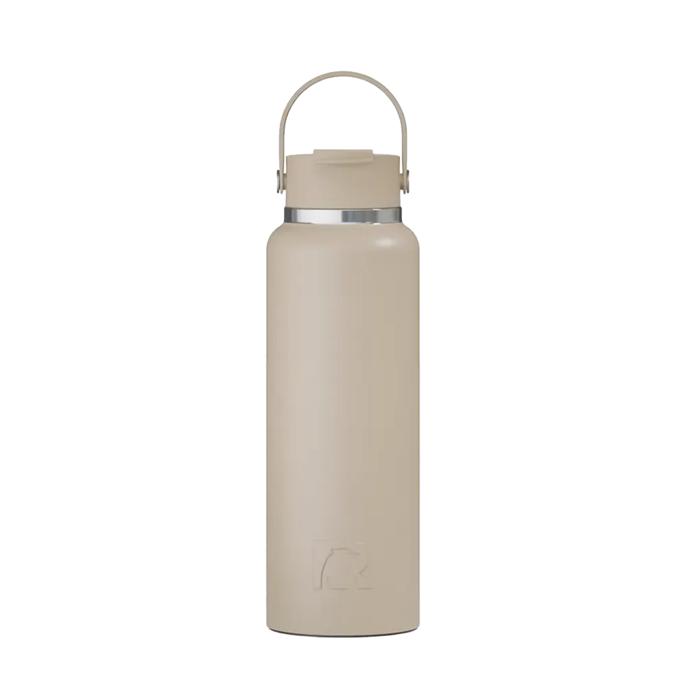 Front customization side of the RTIC Outback Bottle 40 oz in Beach 