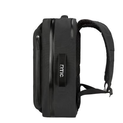 RTIC Ultra-Dry Backpack 26 lt in Black and Graphite 