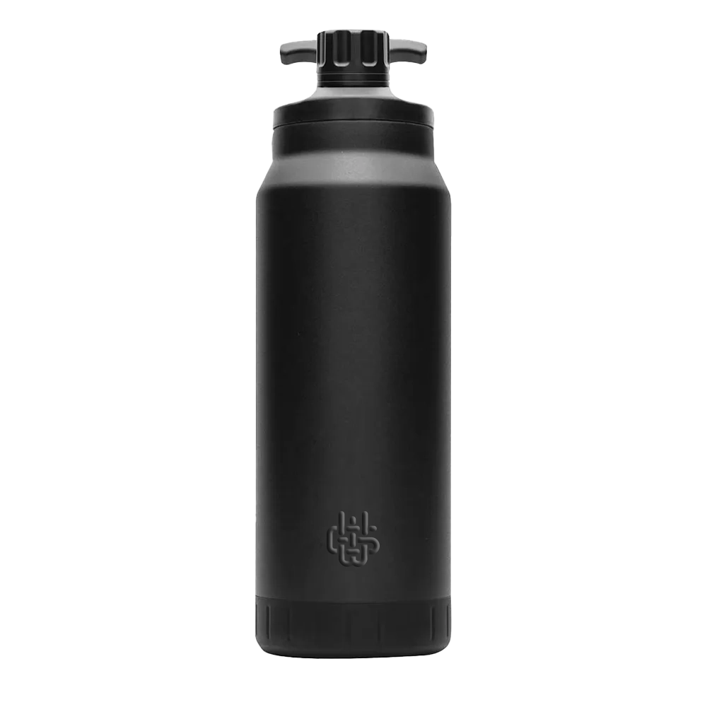 Wyld Gear Wyld Mag Bottle 44 oz Black 