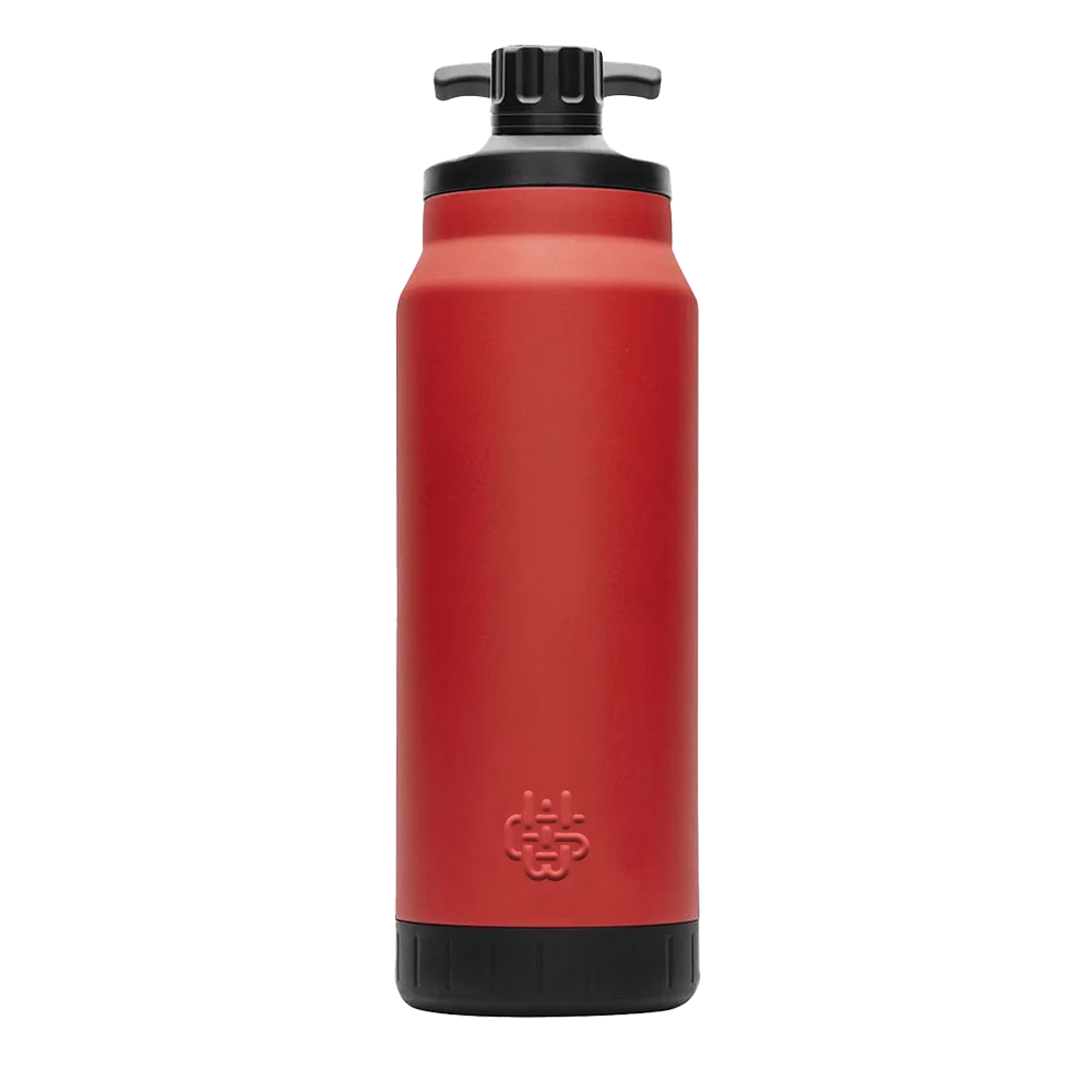 Wyld Gear Wyld Mag Bottle 44 oz Red 
