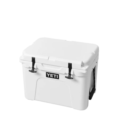 YETI Tundra® Hard Cooler 39 can White 