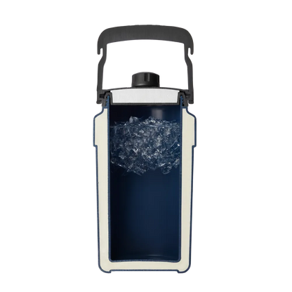 YETI Silo™ Jug with Magdock™ Chug Cap 0.5 gal Navy 