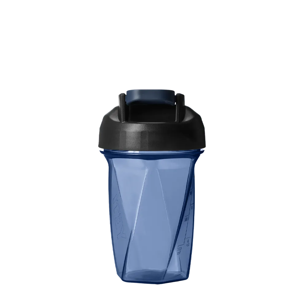 YETI Yonder® Shaker Bottle with Helimix® Technology 20 oz Navy 